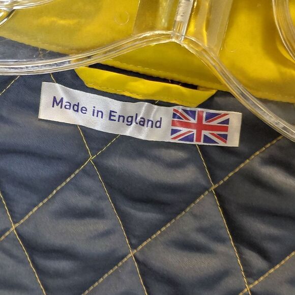 John Partridge Quilted Jacket Mustard Yellow Size Small Zips NWOT - Picture 8 of 8